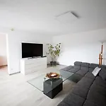 Schlossberg & Garten In Der & Unweit Vom 