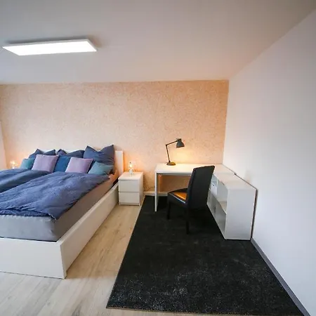 Apartment Schlossberg & Garten In Der & Unweit Vom 