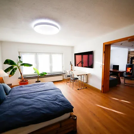 Apartment Schlossberg & Garten In Der & Unweit Vom 