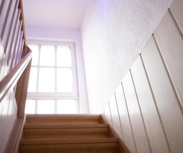 Schlossberg & Garten In Der & Unweit Vom 