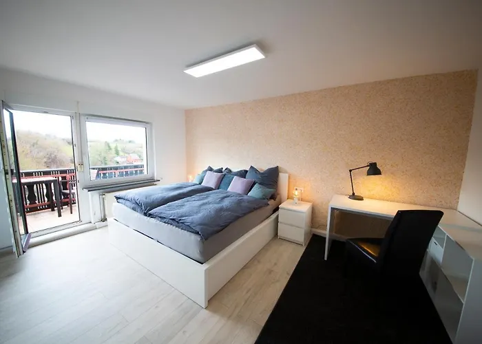 Schlossberg & Garten In Der & Unweit Vom 