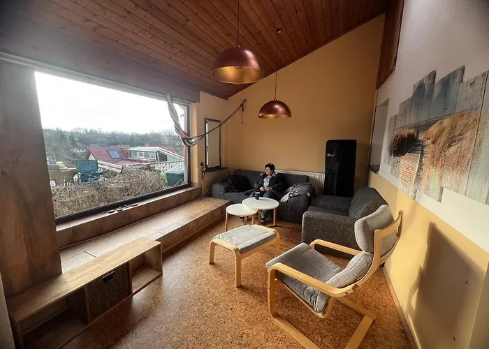 Appartement Schlossberg & Garten In Der & Unweit Vom 